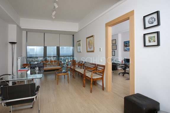 Dr. Kayihan Sahinoglu | Hair Transplant Clinic Turkey