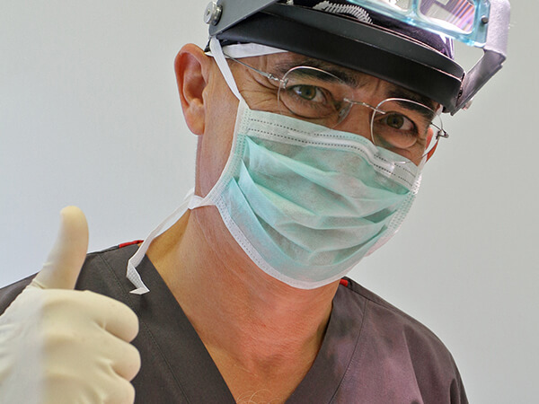Dr. Kayihan Sahinoglu | Hair Transplant Surgeon